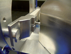 Graphical abstract: Transmission-mode direct analysis in real time and desorption electrospray ionization mass spectrometry of insecticide-treated bednets for malaria control